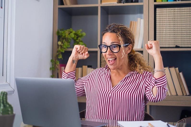 overjoyed-caucasian-ethnicity-girl-sit-at-desk-loo-2022-02-03-00-28-47-utc-scaled (1) overjoyed-caucasian-ethnicity-girl-sit-at-desk-loo-2022-02-03-00-28-47-utc-scaled (1)