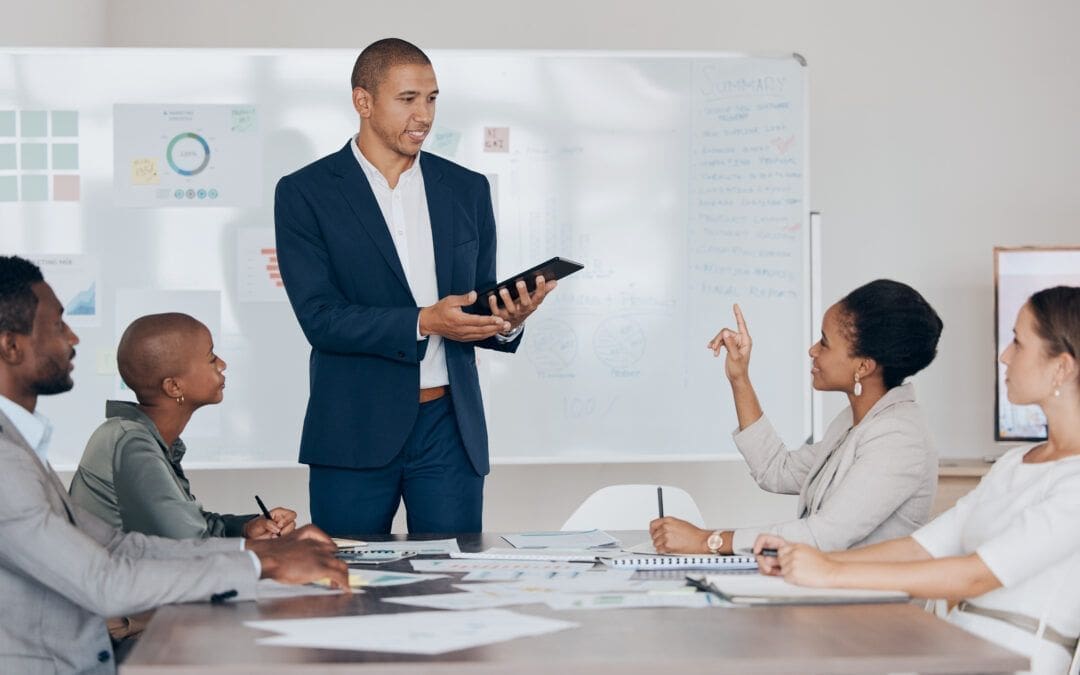 Mejora el rendimiento de tu equipo con un buen feedback o retroalimentación 