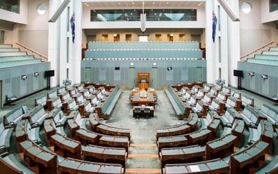 ¿Cómo transforma la Ley de Servicios de Atención a la Clientela el modelo operativo de los contact centers en España?